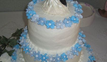 Golden Wedding - CakeCentral.com