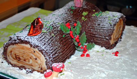 Log Wedding Cake - CakeCentral.com