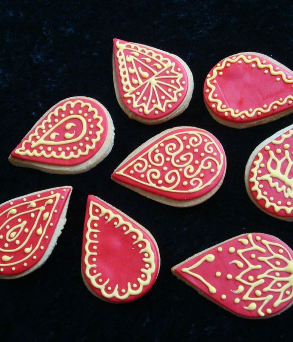 Mehndi Cookies