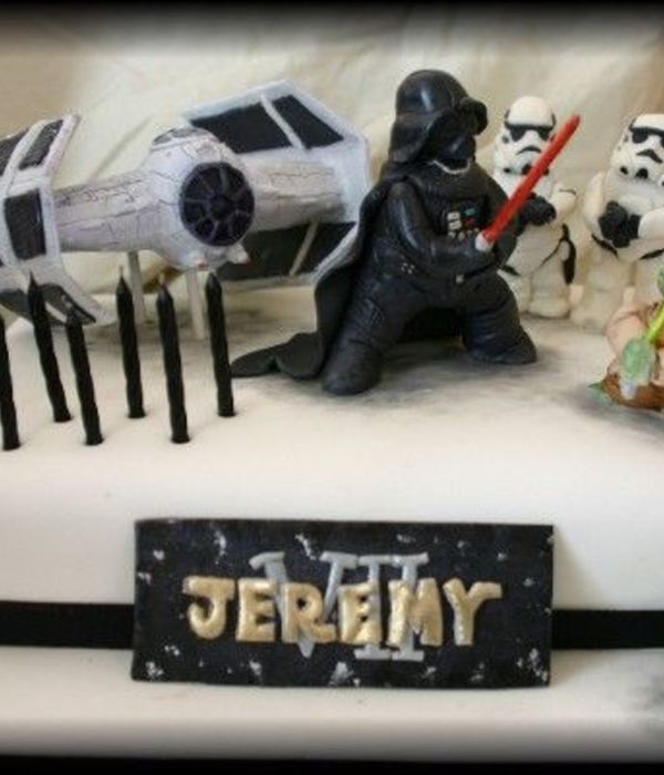 Star Wars Cake