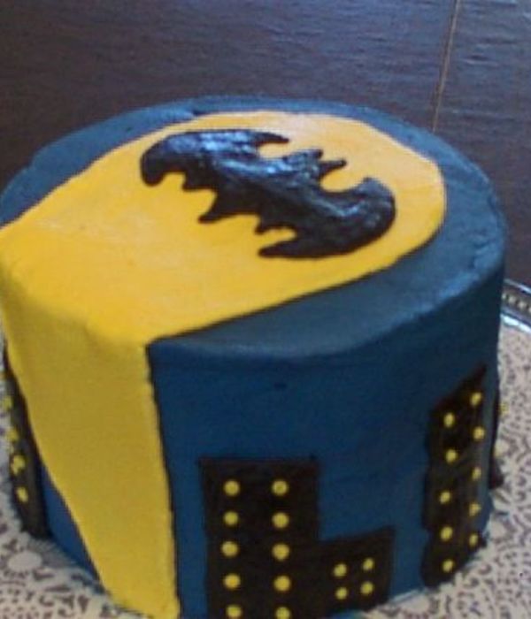 Batman Cake