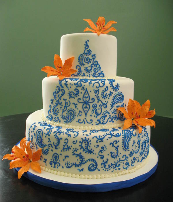 Henna Style Cake