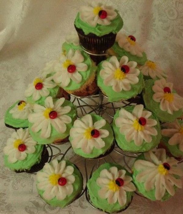 Daisy Cupcakes