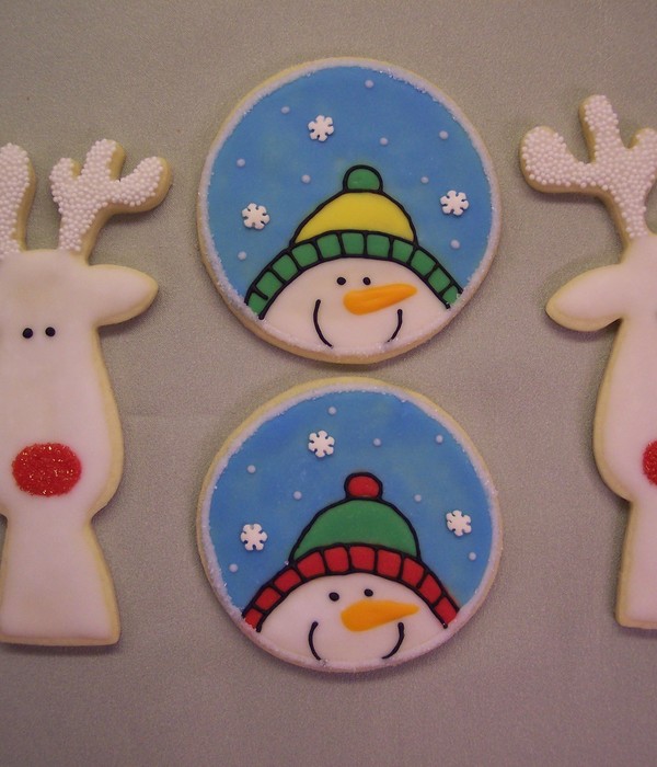 Snowmen And Reindeer