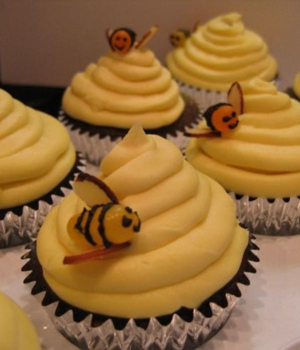 Beehive Cupcakes