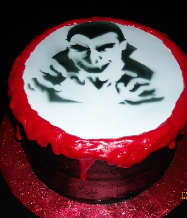 вечеринка вампиров. рождения вампир. красивые девушки вампирши. елена деймон и стефан.