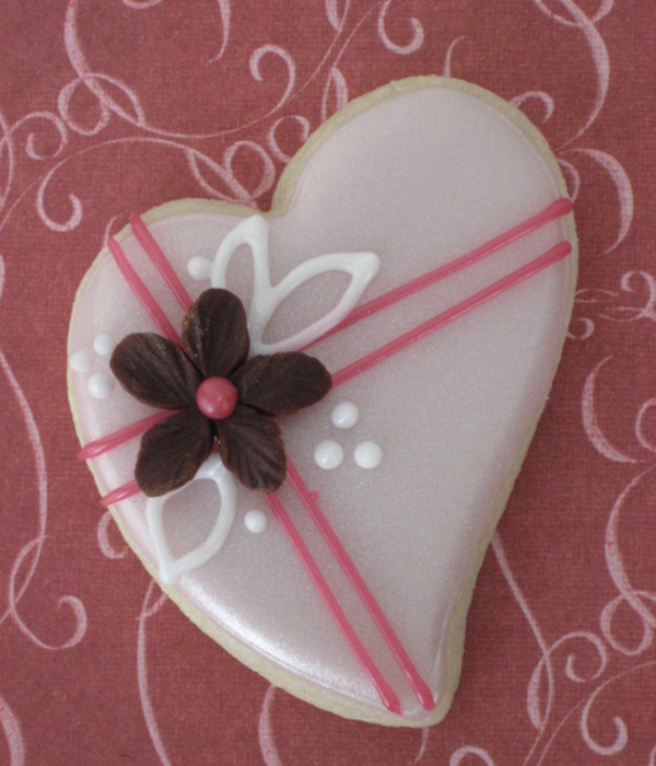 Luster Heart With Modeling Chocolate Flower