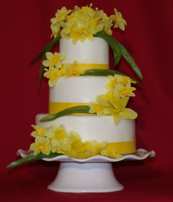 Daffodil Wedding Cake