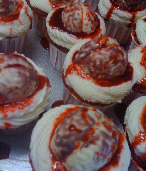 Brains! Zombie Cupcakes