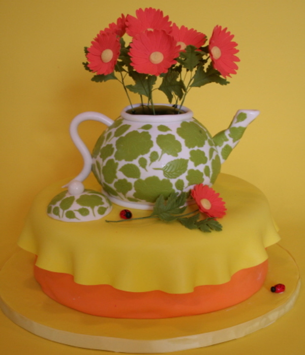 Garden Teapot Cake