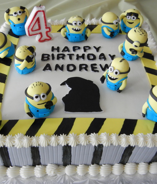 Dispicable Me/ Minions Cake
