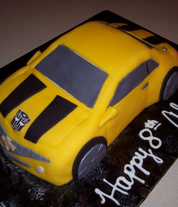 Bumblebee Transformers Cake