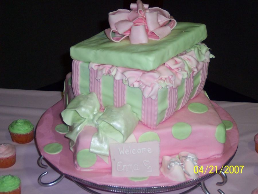 Fondant Gift Box Cake