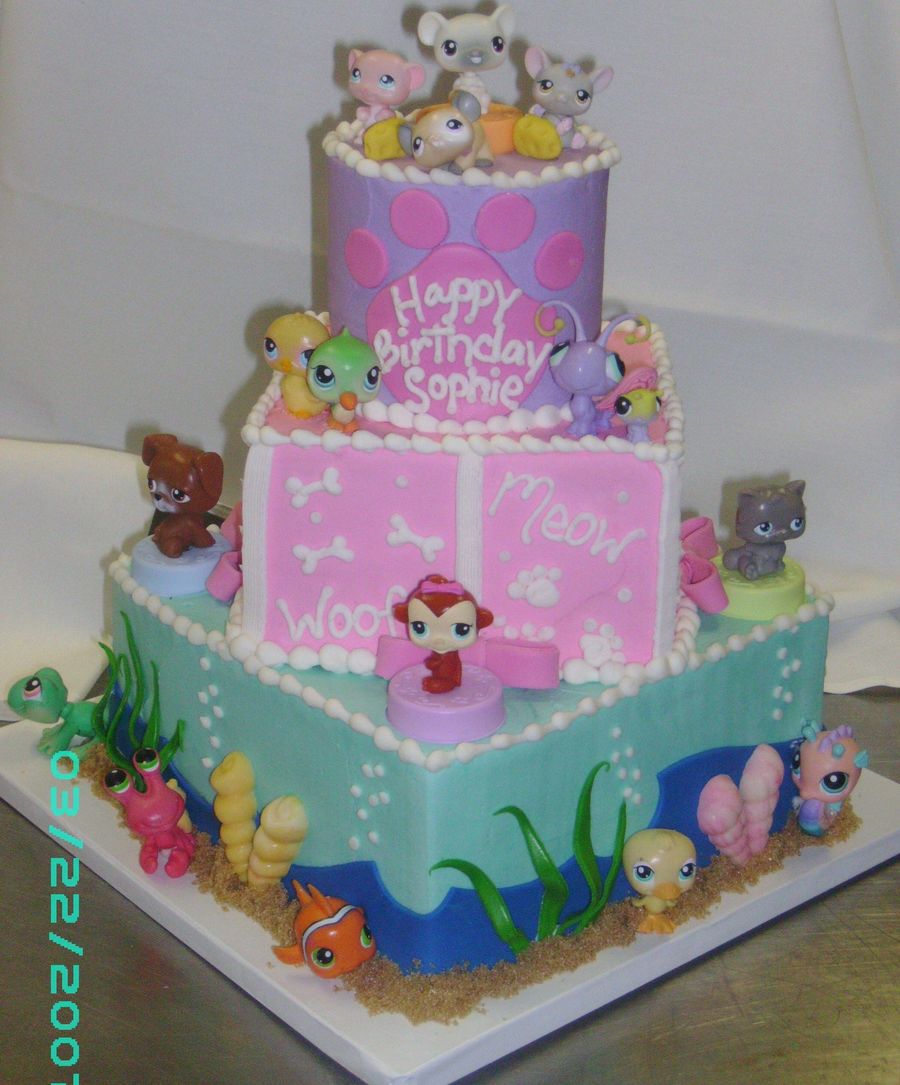 Littlest Pet Shop Cake - CakeCentral.com