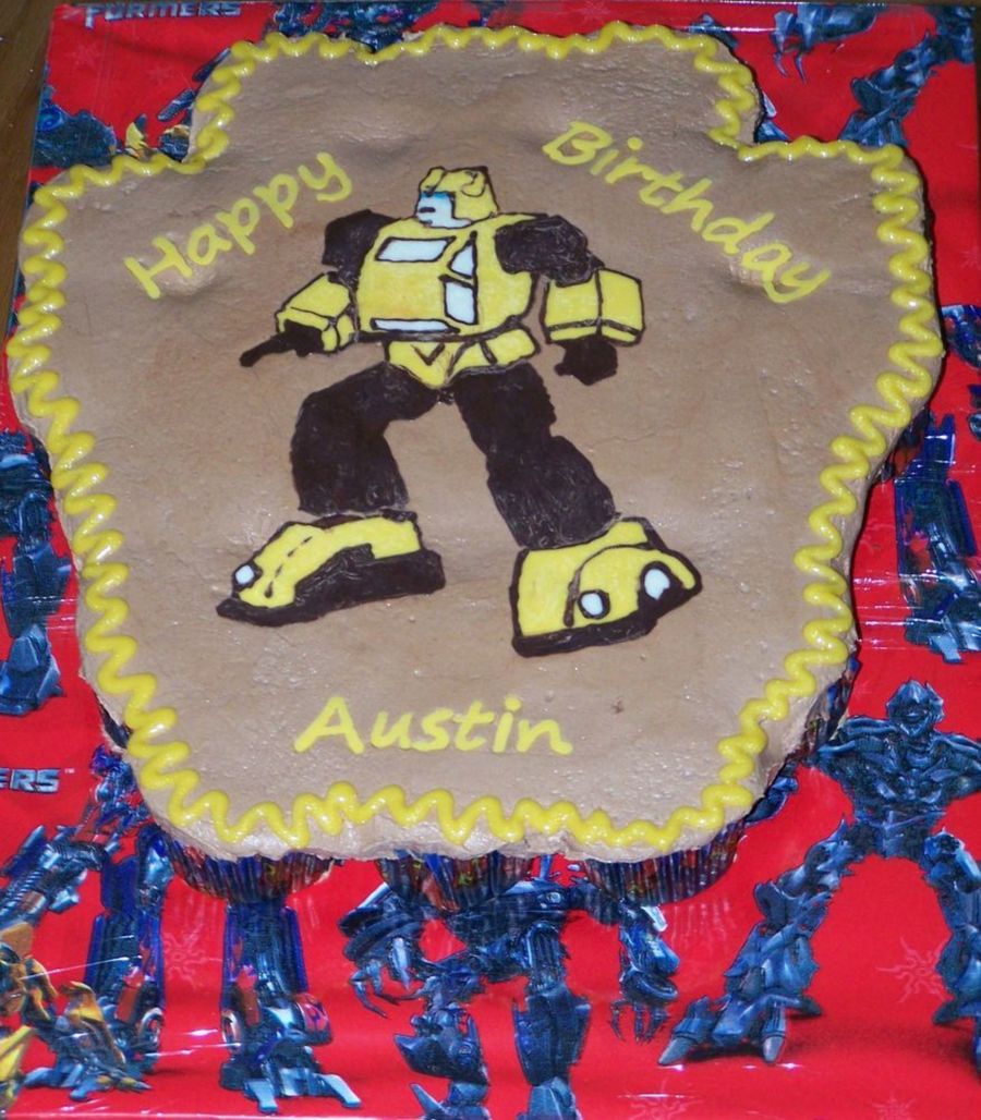 TransformersBumblebee Cupcake Cake