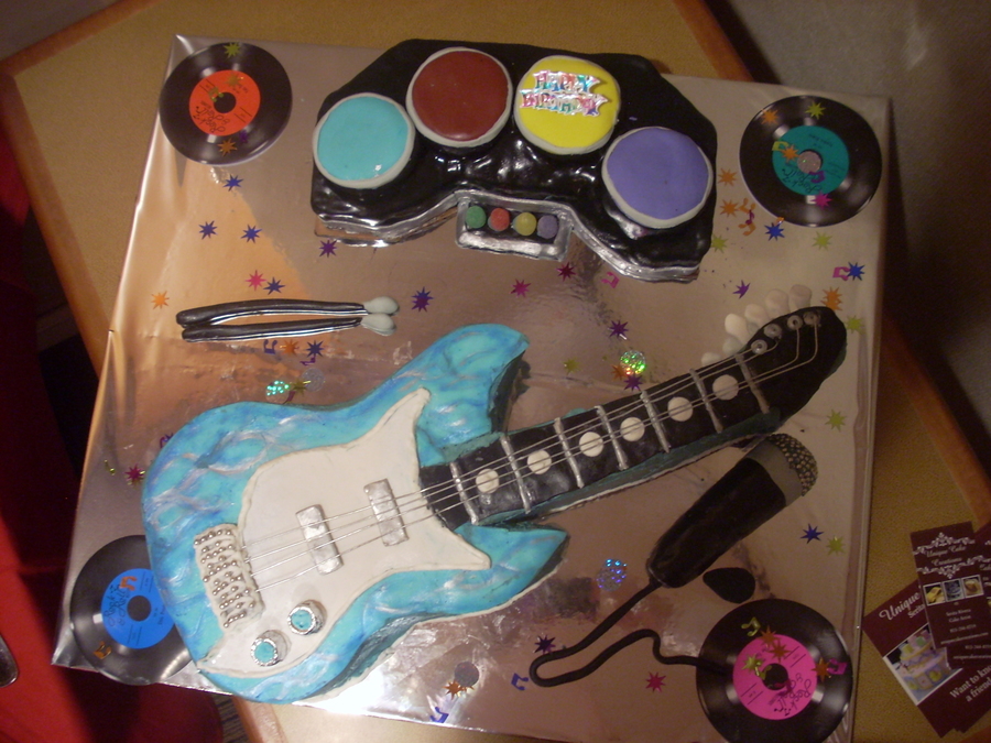 Rock Band - CakeCentral.com