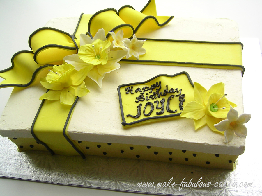 Yellow Ribbon Gift Box - CakeCentral.com