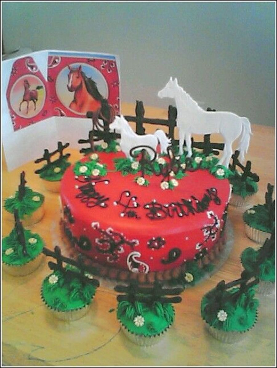 Horse Cake