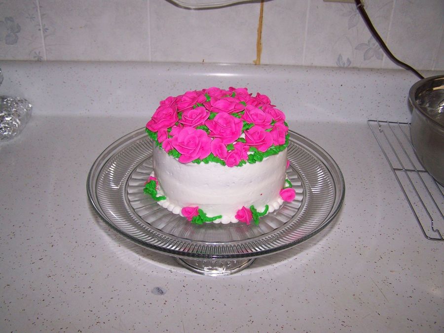 Royal Icing Roses Cake