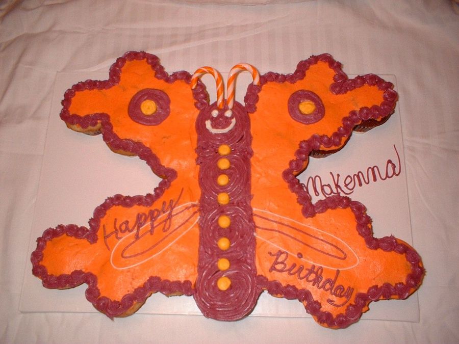 Butterfly Cupcake Cake - CakeCentral.com