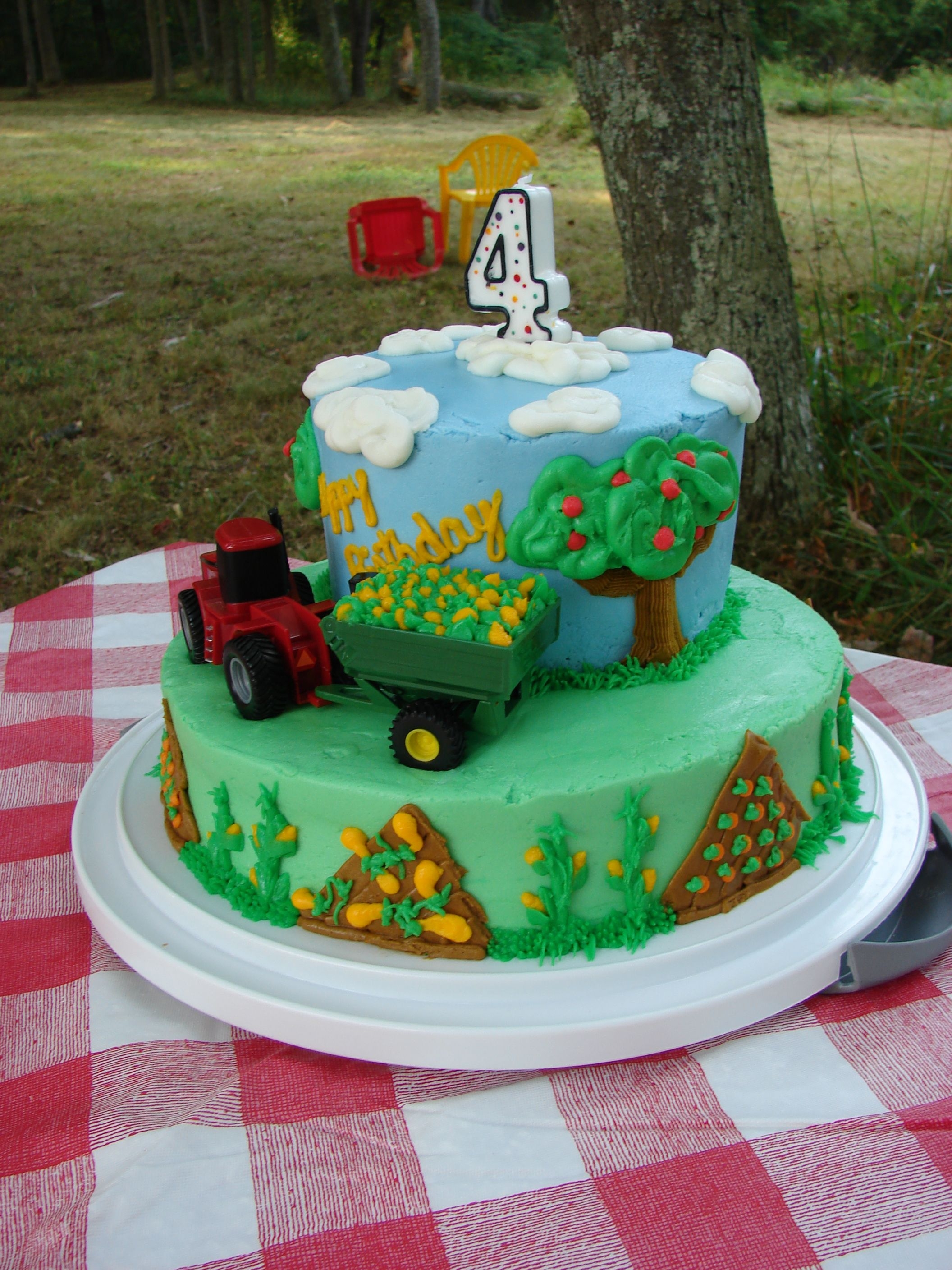 Торт синий трактор для мальчика 3 года. Тортик на 2 года мальчику синий трактор. Трактор гоша торт. Торт с трактором без мастики. Торт синий трактор 1 год.