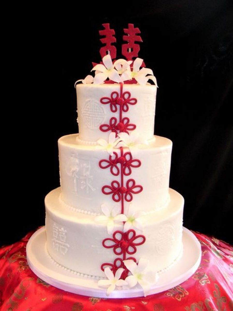 Chinese Stencil Wedding Cake