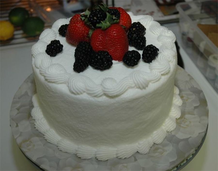 Peach & Passion Fruit Filled Cake