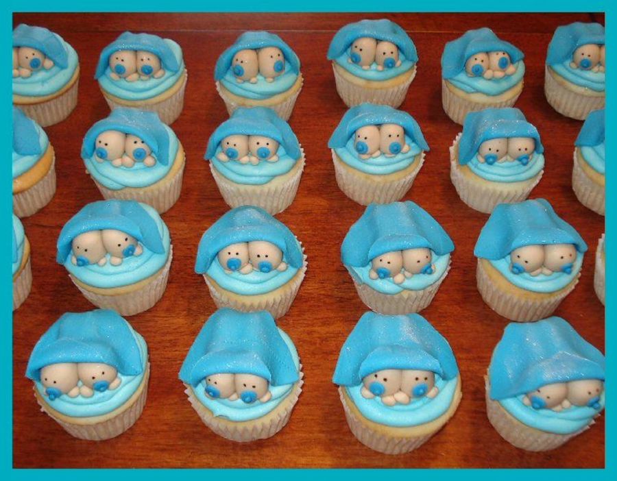 Twin Baby Shower Cupcakes