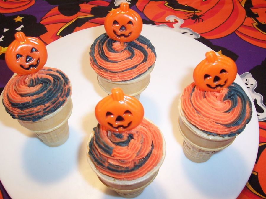 Halloween Cup Cake Cones