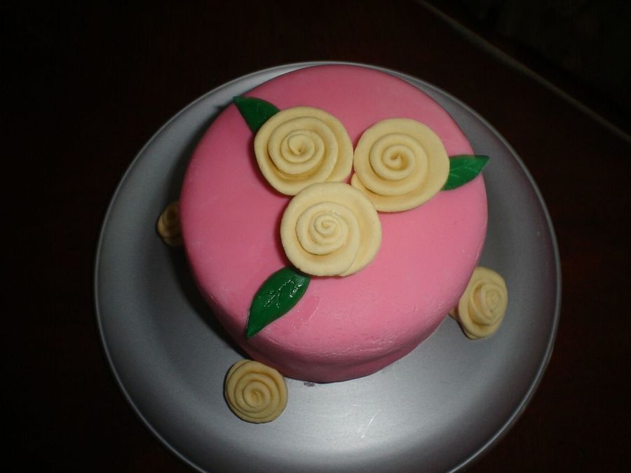 First Fondant, Ribbon Roses