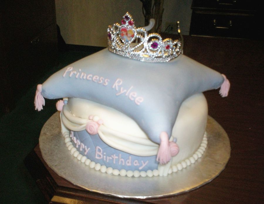 Princess Pillow Cake