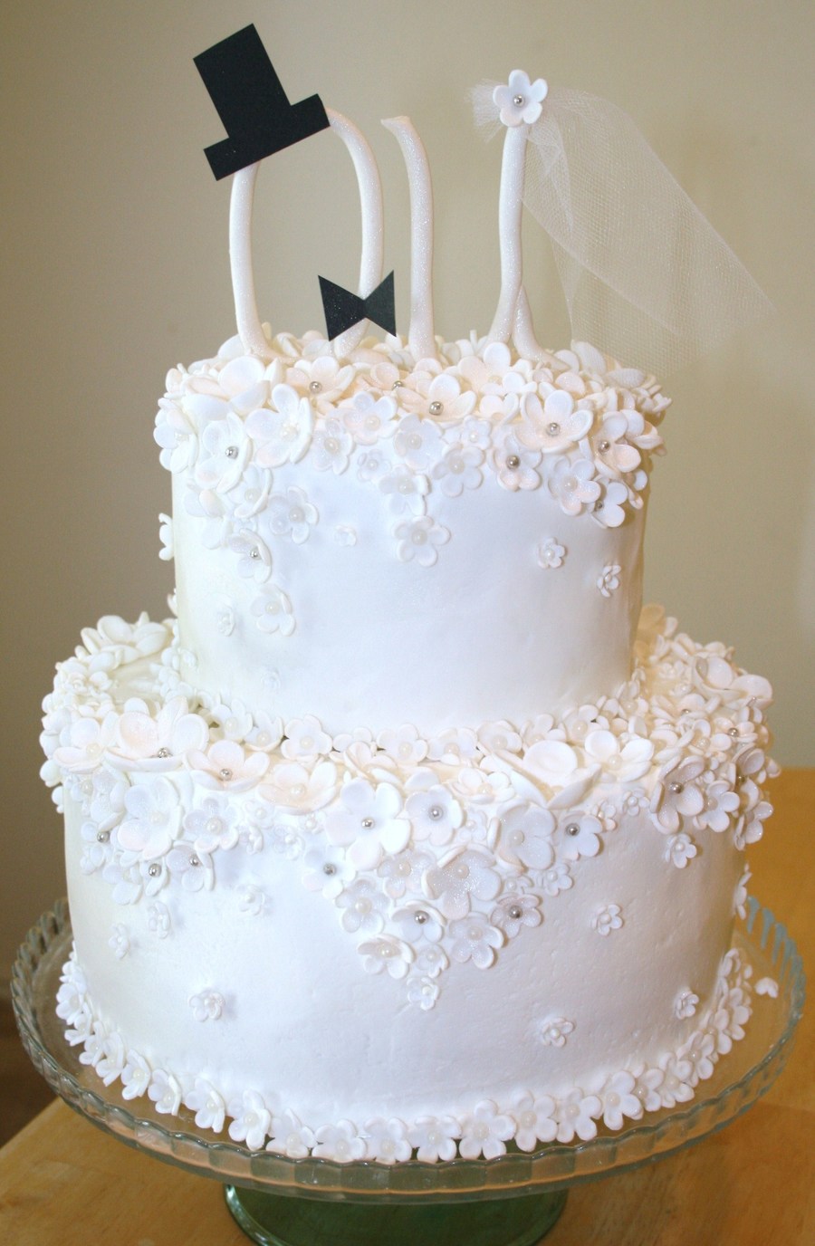 Q And U Wedding - CakeCentral.com