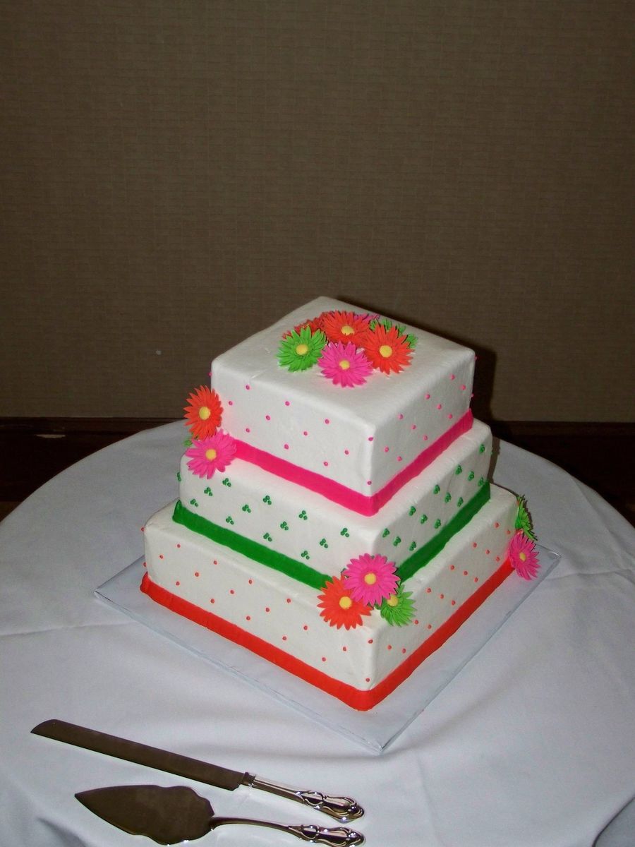 Gerbera Daisy Cake