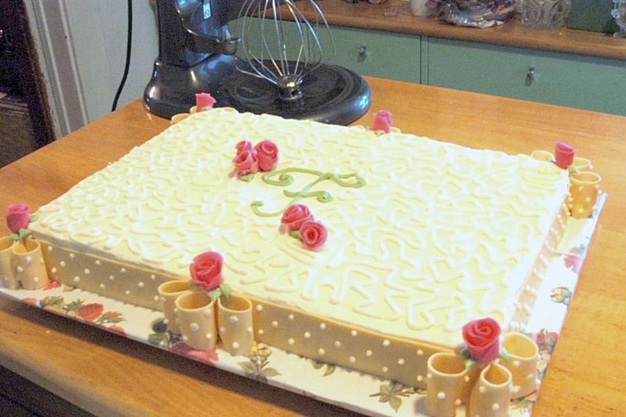 Bridal Shower Sheet Cake W/fondant Ribbon And Duff Roses - CakeCentral.com