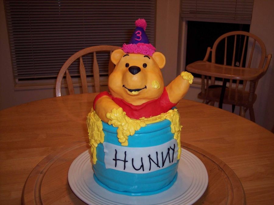 Pooh Bear Birthday - CakeCentral.com