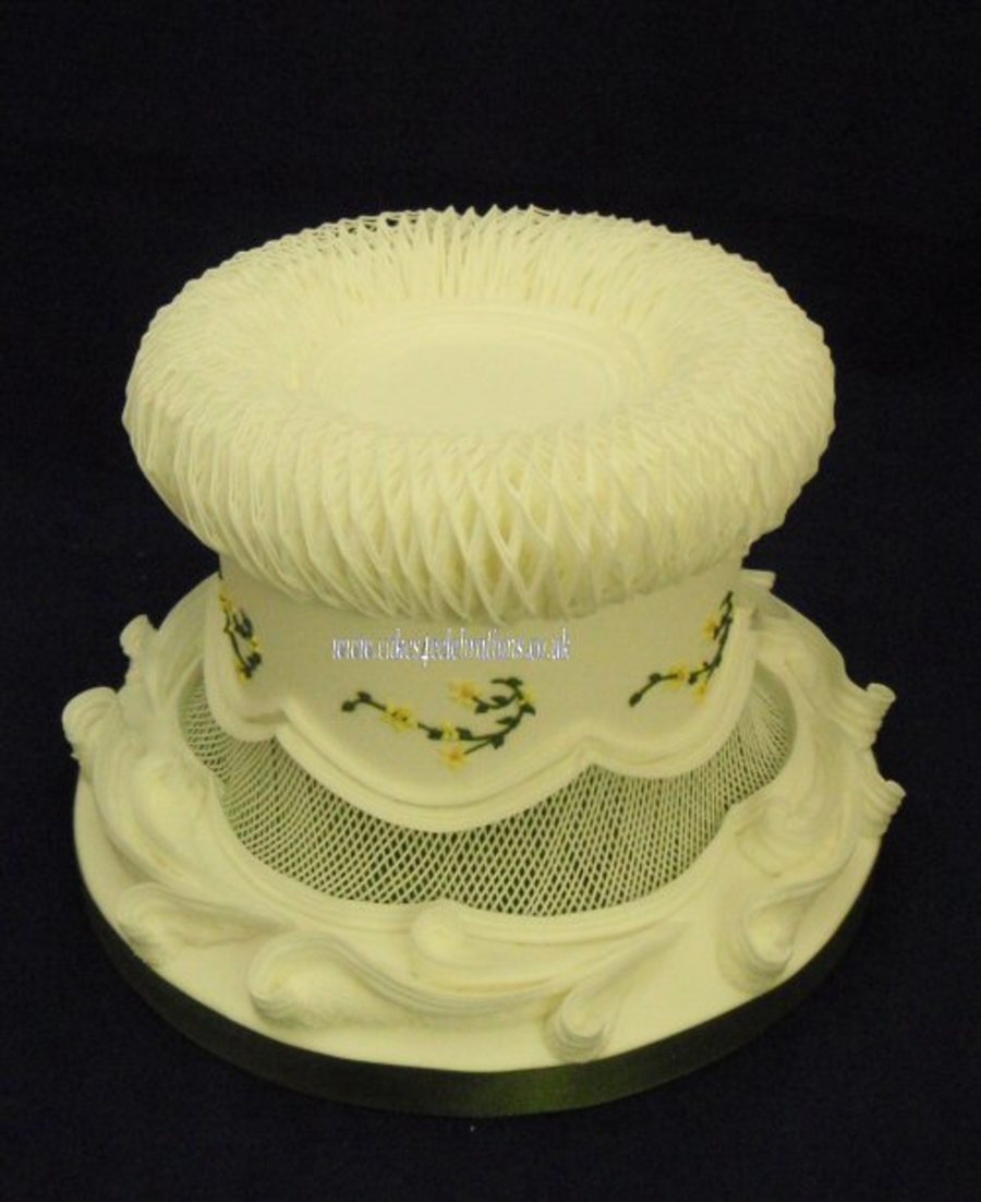 Traditional Royal Iced Cake