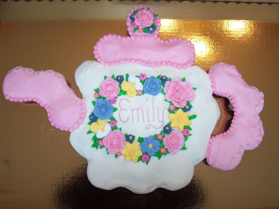 Teapot Cupcake Cake
