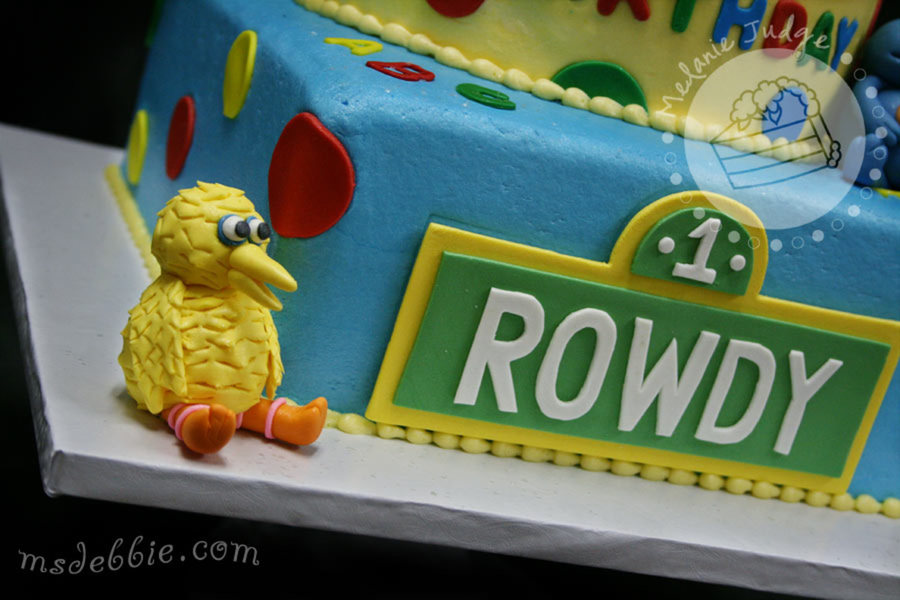 Sesame Street First Birthday Cake CakeCentral sesame-street-first-birthday-cake-cakecentral