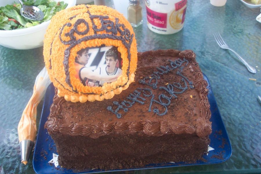 Basketball Ice Cream Cake