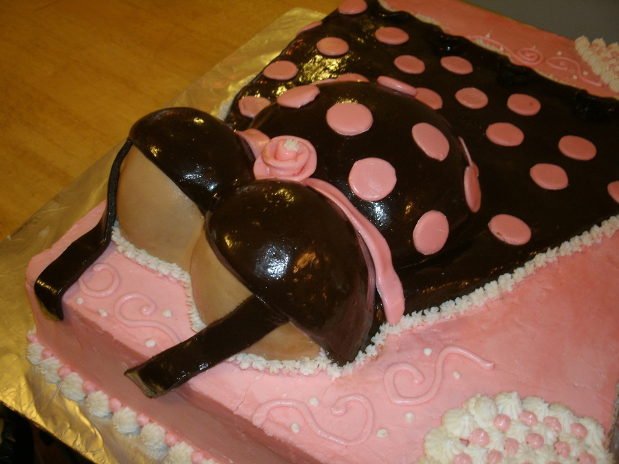 Baby Belly Cake - CakeCentral.com