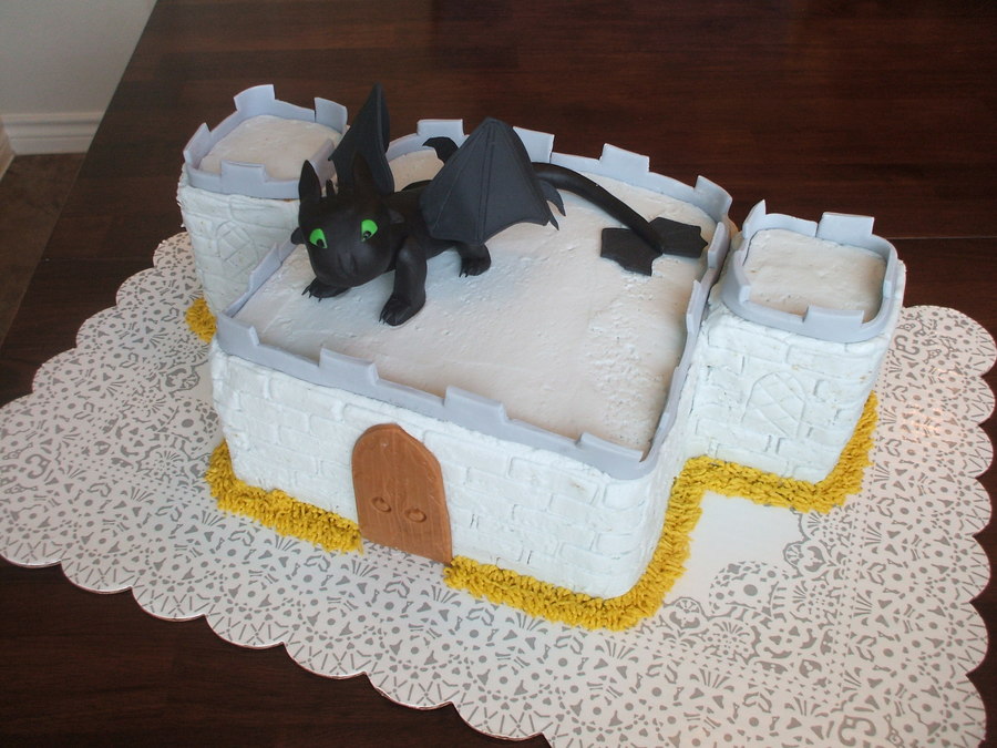 How To Train Your Dragon Birthday - CakeCentral.com