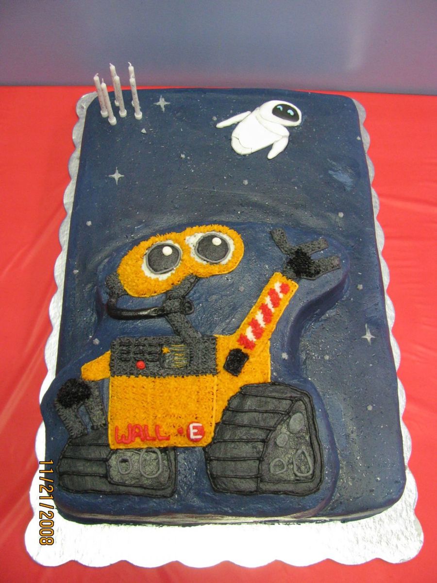WallE Birthday Cake