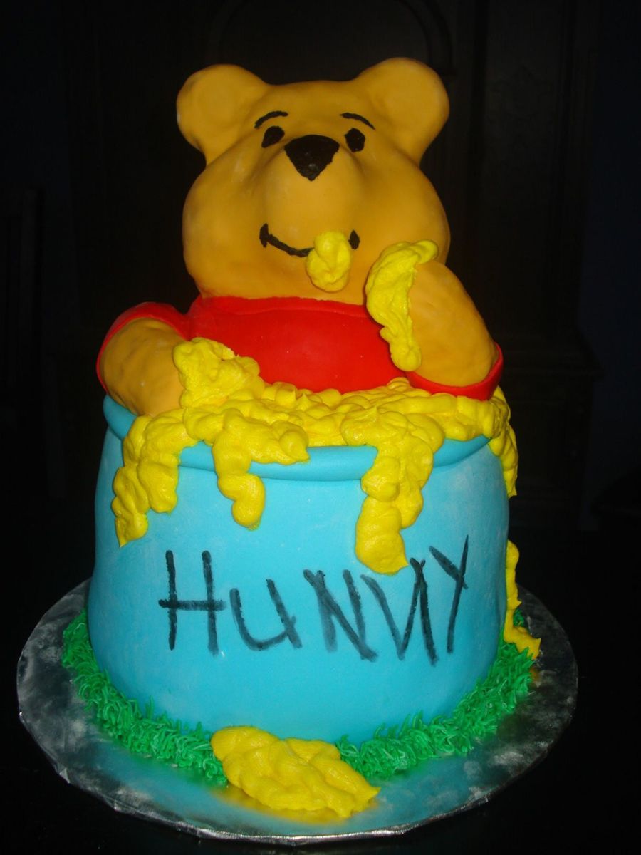 Winnie The Pooh Honey Pot Cake
