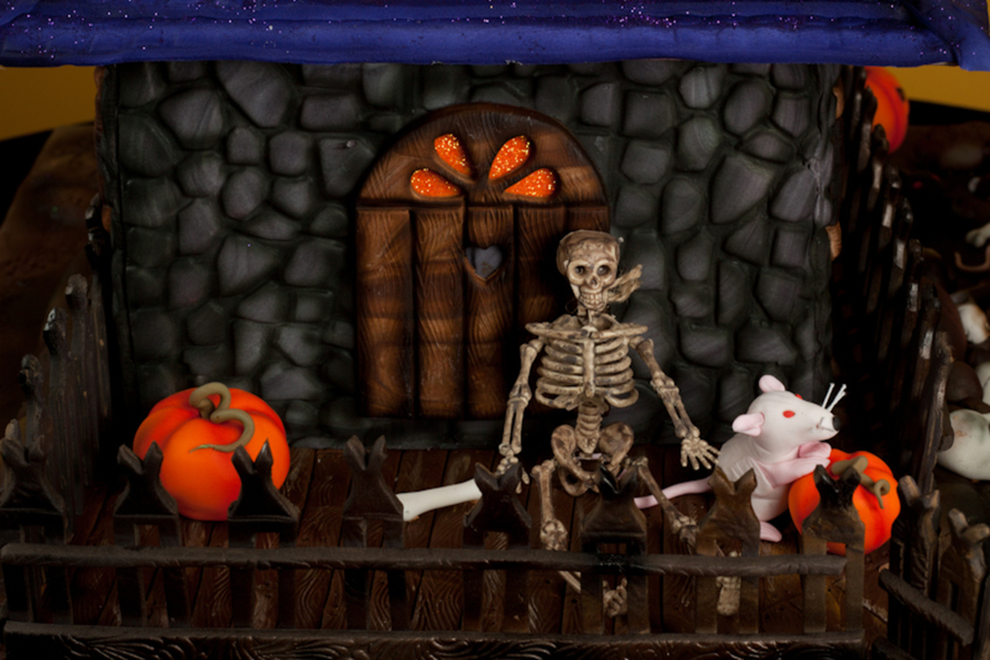 Haunted House Halloween Bat Mitzvah Cake - CakeCentral.com
