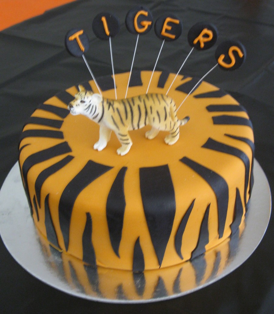 Tiger Print Cake