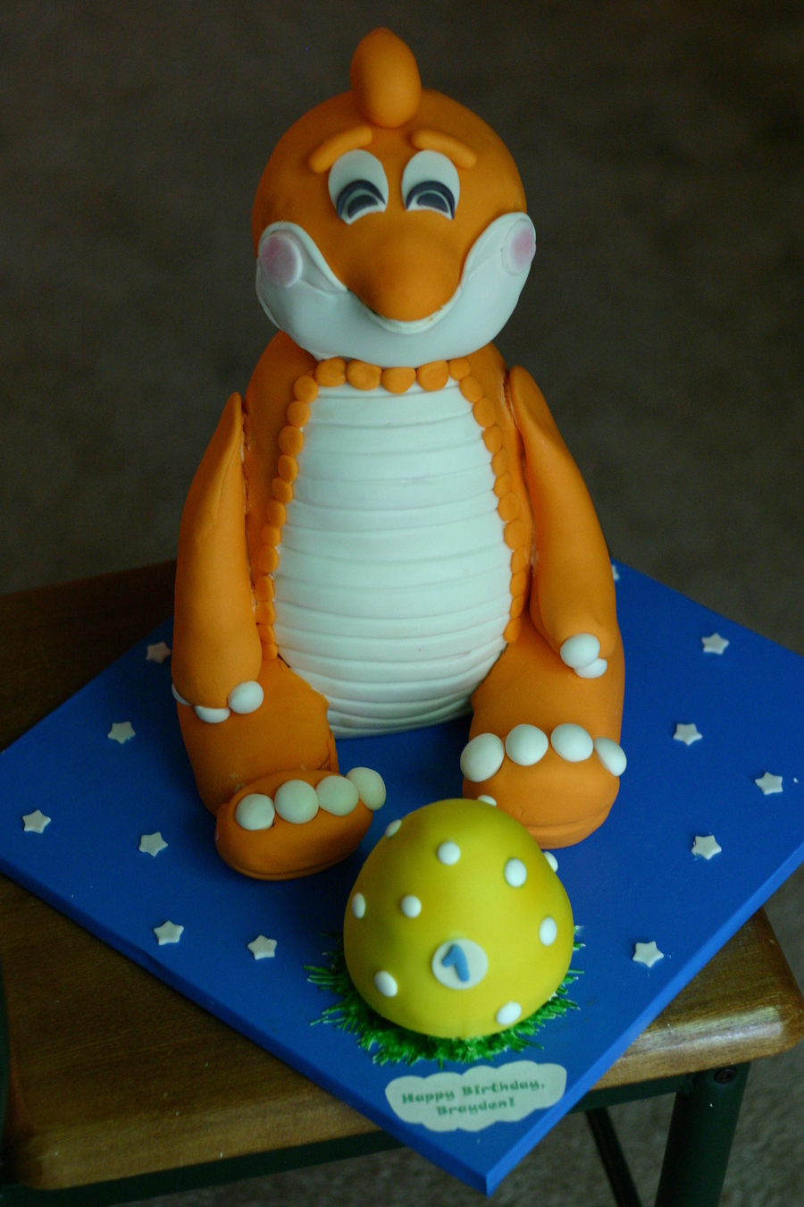Dinosaur Egg Cake