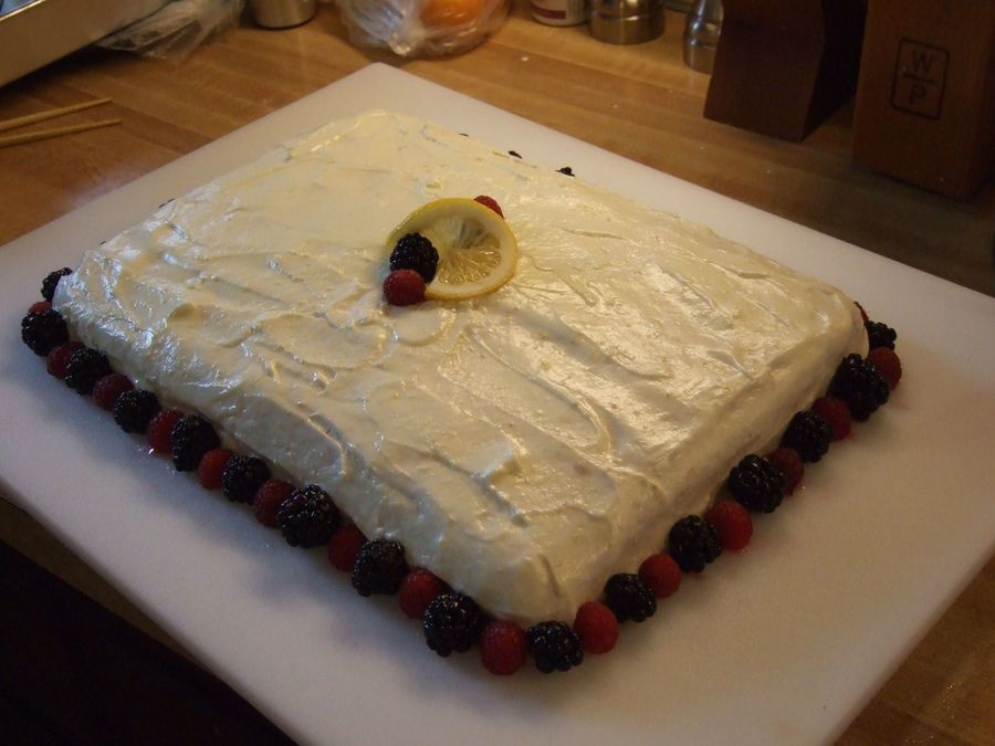 Zingy LemonBerry Cake