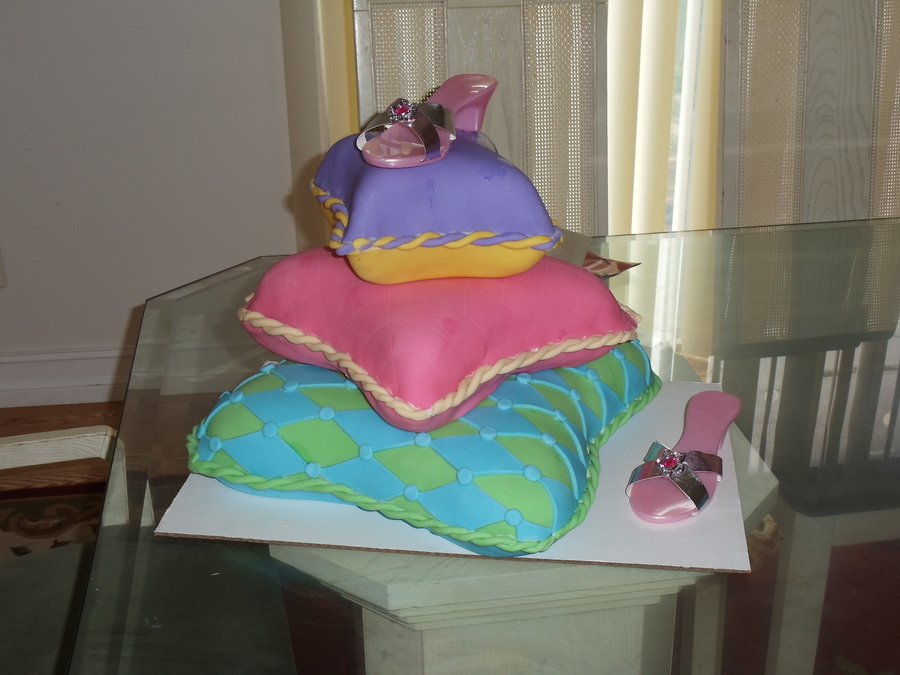 Princess Pillow Cake