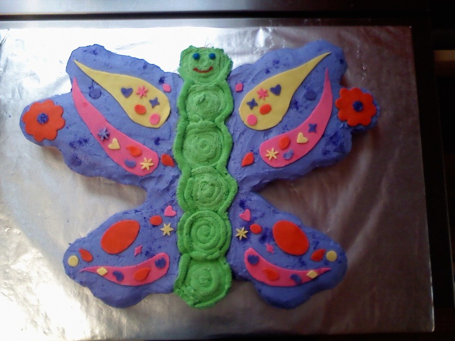 Butterfly Cupcake Cake - CakeCentral.com