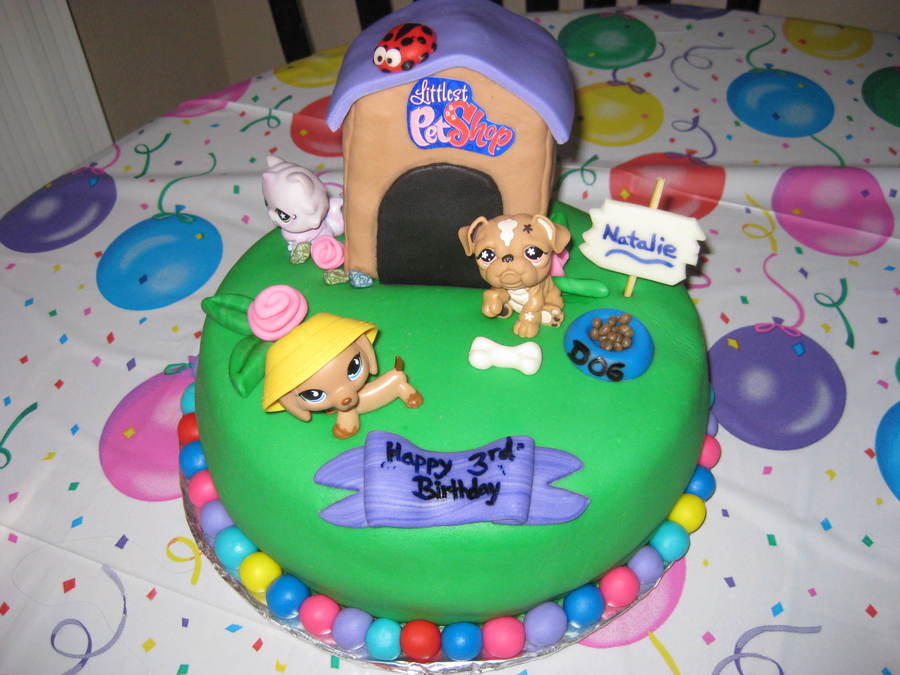 Littlest Pet Shop Cake - CakeCentral.com